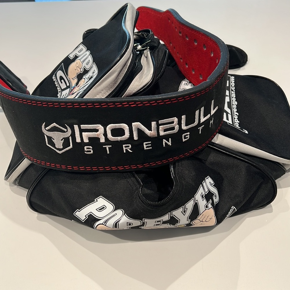 Weight lifting belt and Popeyes gym bag M